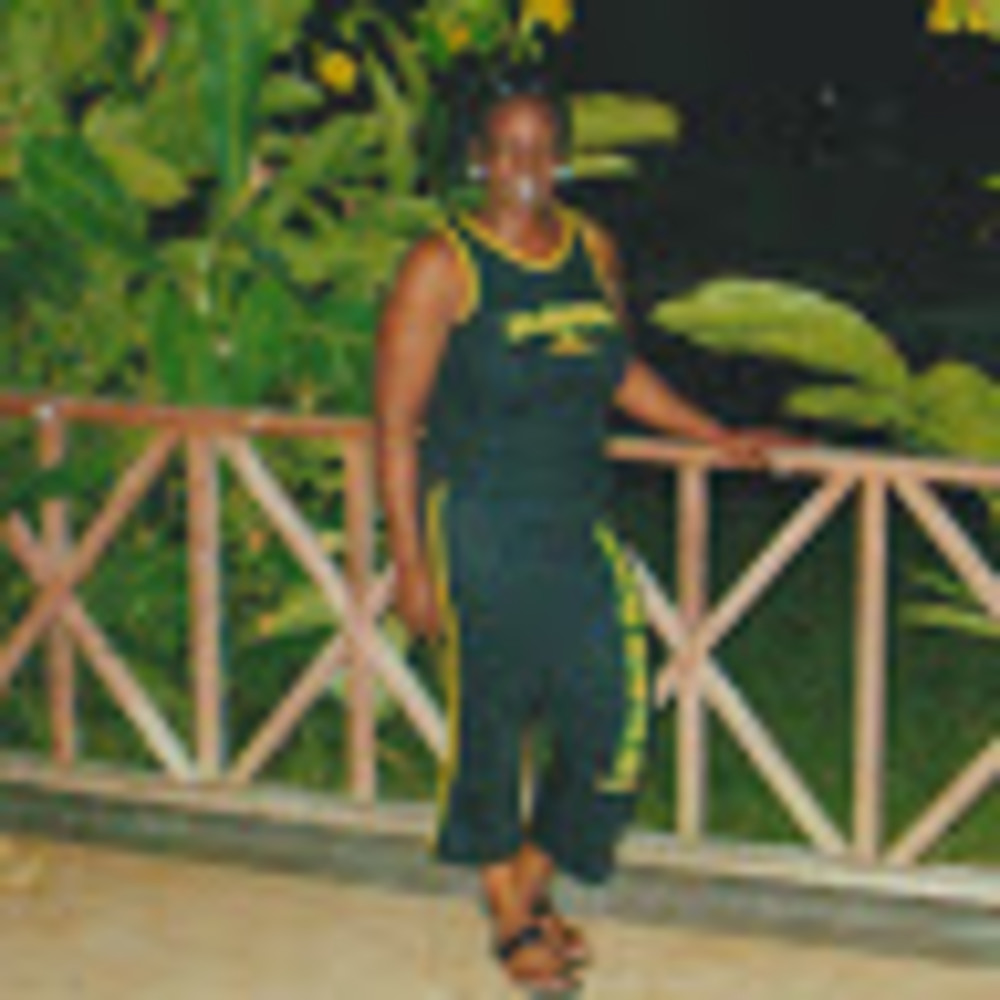 Meet your Posher, Nila